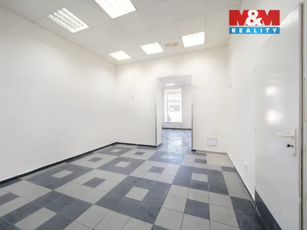 Prodej obchodního prostoru, Praha - Libeň, Sokolovská, 144 m2