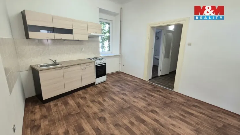 Pronájem bytu 2+1, Kladno, Váňova, 80 m2