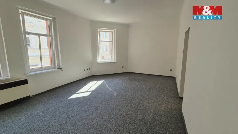 Pronájem bytu 2+1, Kladno, Váňova, 80 m2
