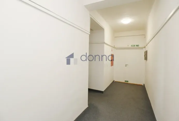 Pronájem kanceláře, Praha, Blanická, 17 m2