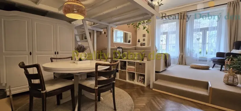 Prodej bytu 2+1, Opava, Tyršova, 66 m2