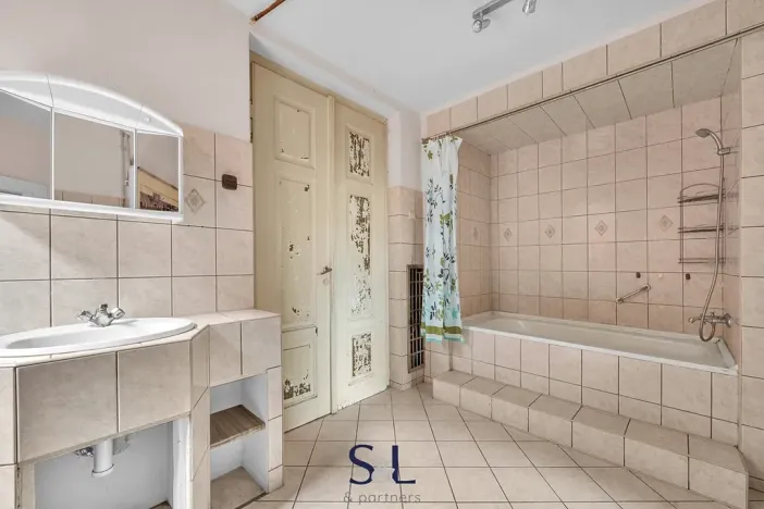 Prodej rodinného domu, Mimoň, nám. 1. máje, 256 m2