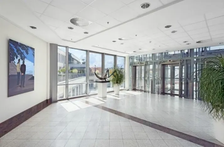 Pronájem kanceláře, Praha - Nové Město, náměstí Republiky, 145 m2