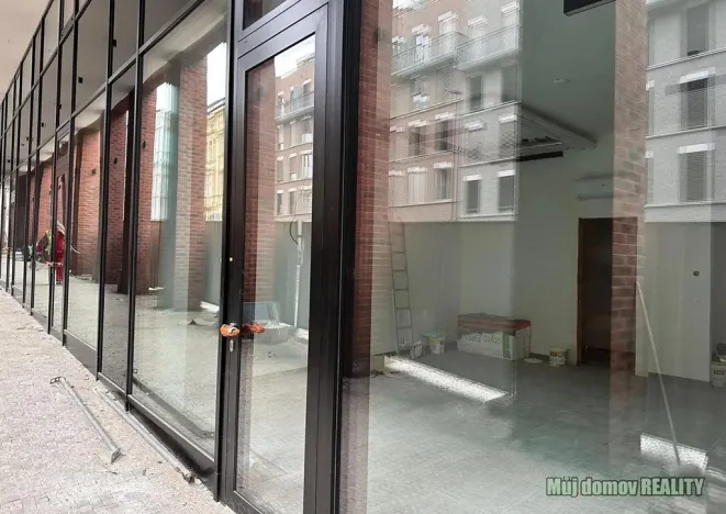 Pronájem obchodního prostoru, Praha - Žižkov, Hartigova, 53 m2