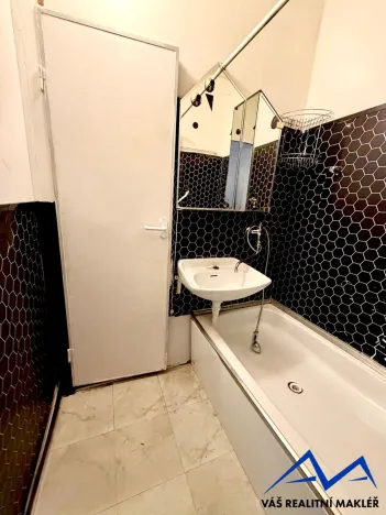 Pronájem bytu 1+1, Karviná, Borovského, 42 m2