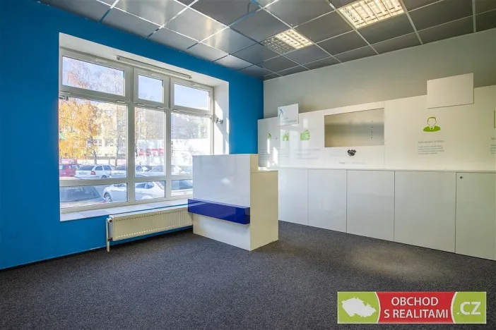 Prodej kanceláře, Chrudim - Chrudim IV, Lupáčova, 612 m2