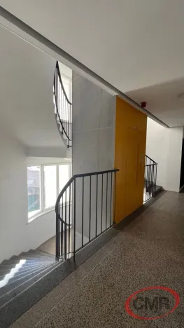 Pronájem bytu 2+1, Praha, Sportovní, 50 m2