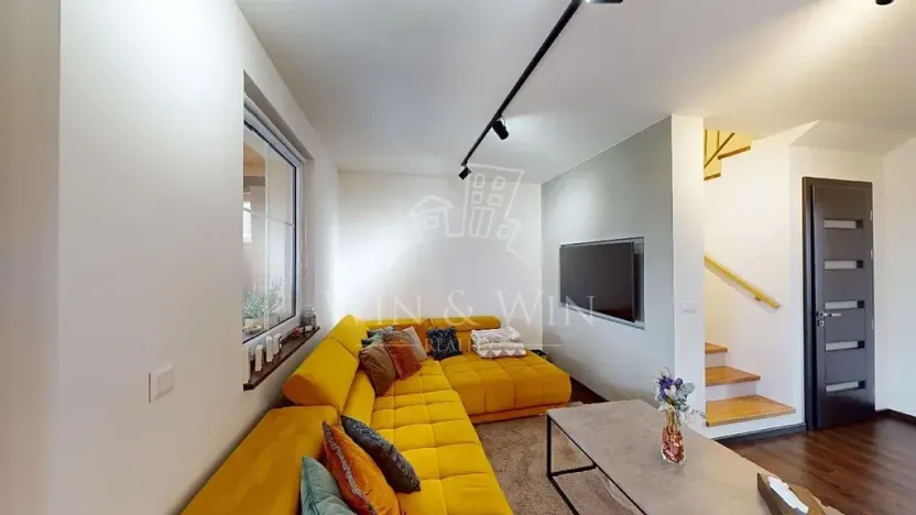 Prodej rodinného domu, Postřižín, 106 m2