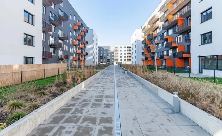 Pronájem bytu 2+kk, Praha - Vysočany, Strnadových, 55 m2