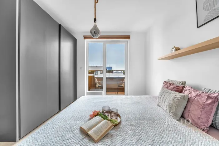 Prodej bytu 2+kk, Praha - Uhříněves, Oty Bubeníčka, 45 m2