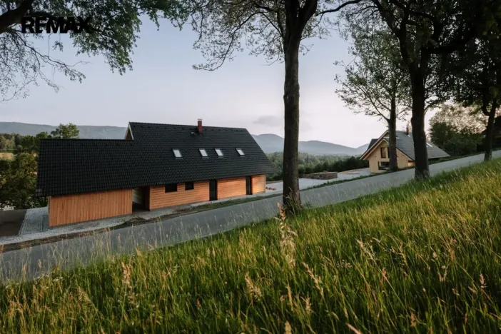 Prodej rodinného domu, Lázně Libverda, 248 m2