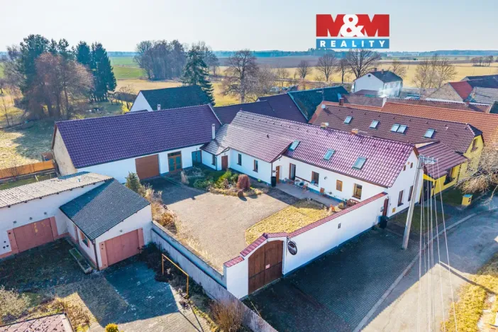 Prodej rodinného domu, Pluhův Žďár, 300 m2