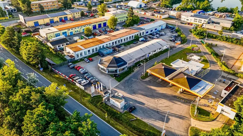 Prodej obchodního prostoru, Hodonín, Brněnská, 660 m2