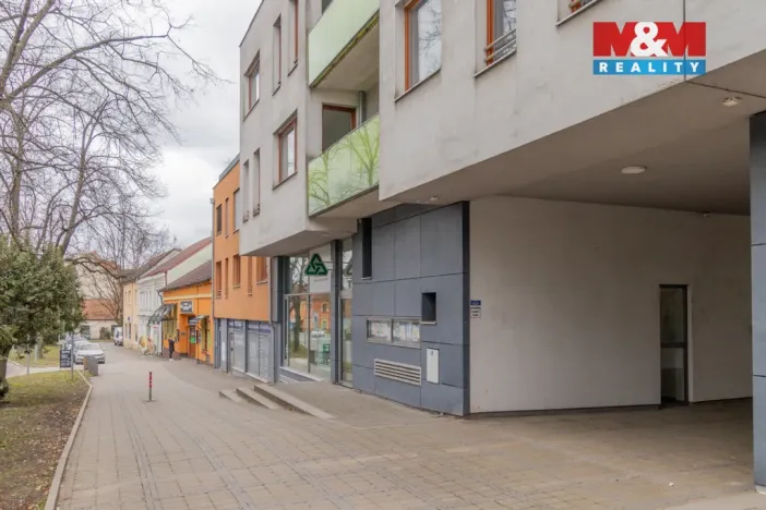 Pronájem bytu 2+kk, Čelákovice, náměstí 5. května, 60 m2