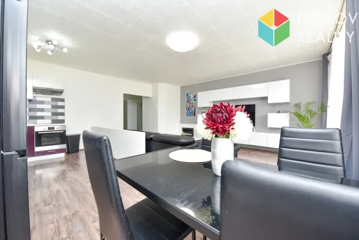 Prodej bytu 4+kk, Jince, Zborovská, 85 m2