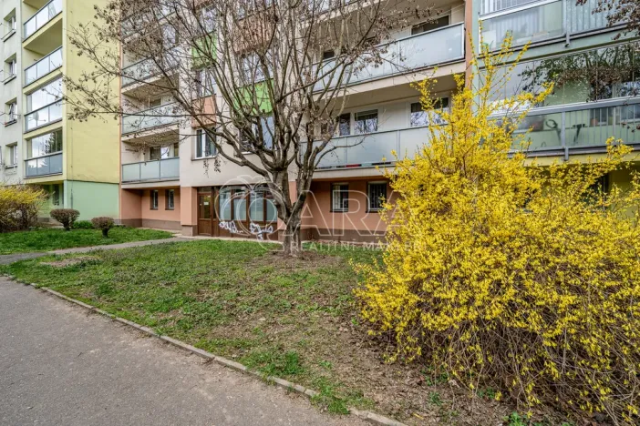 Pronájem bytu 2+kk, Praha - Libuš, K lukám, 43 m2