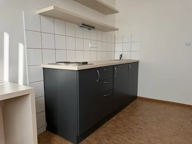 Pronájem bytu 1+kk, Praha - Smíchov, Křížová, 20 m2