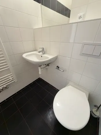 Pronájem bytu 1+kk, Praha - Smíchov, Křížová, 20 m2