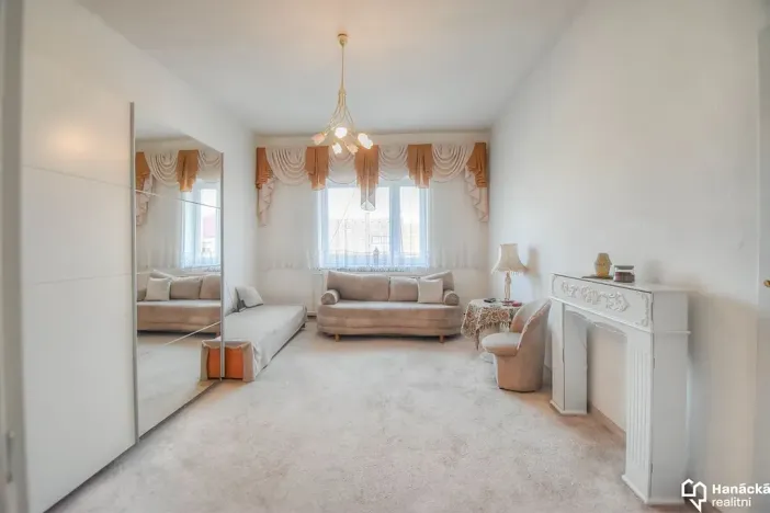 Prodej rodinného domu, Olomouc, Střední novosadská, 250 m2