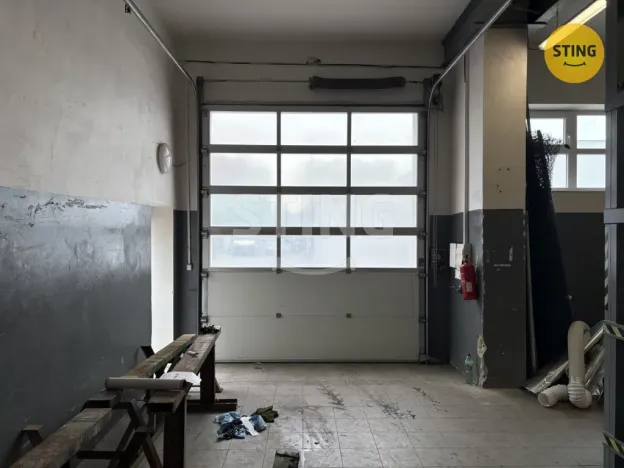 Pronájem skladu, Prostějov, Olomoucká, 180 m2
