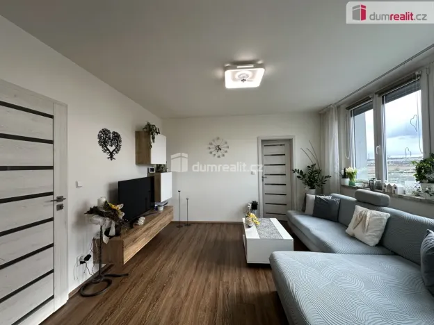 Pronájem bytu 2+1, Břeclav - Charvátská Nová Ves, Na Valtické, 43 m2