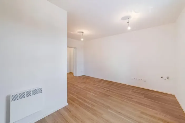 Prodej bytu 2+kk, Praha - Zbraslav, Elišky Přemyslovny, 39 m2