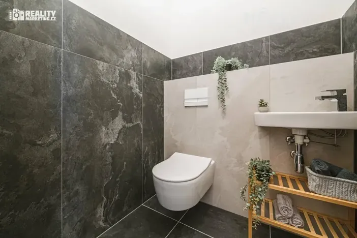 Prodej bytu 3+kk, Brno, Komárovská, 71 m2