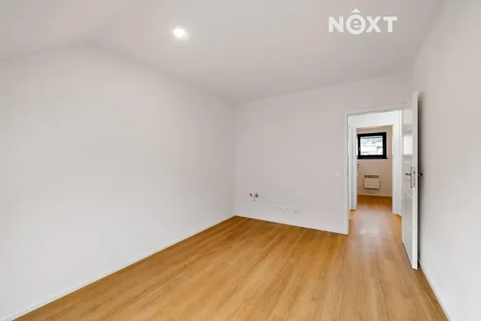 Prodej bytu 2+kk, Praha - Zbraslav, Elišky Přemyslovny, 34 m2