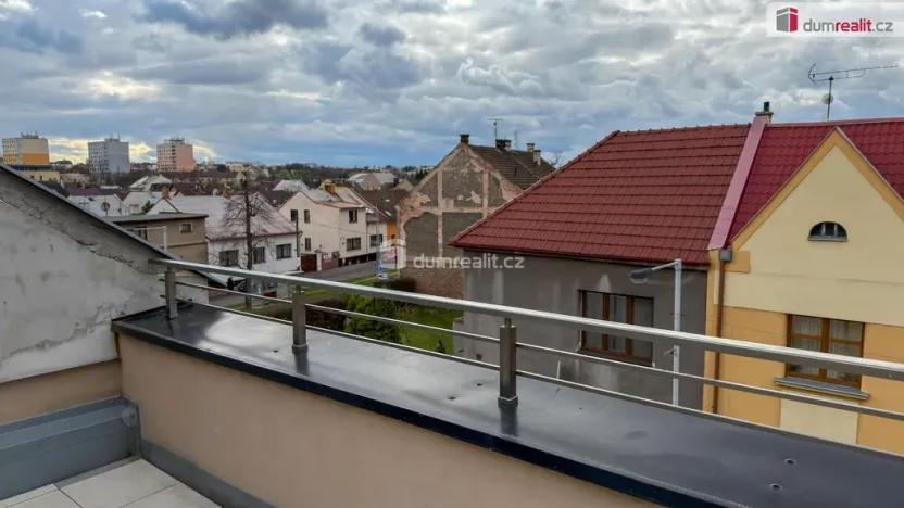 Pronájem bytu 2+kk, Kolín - Kolín V, Ke Hřbitovu, 68 m2