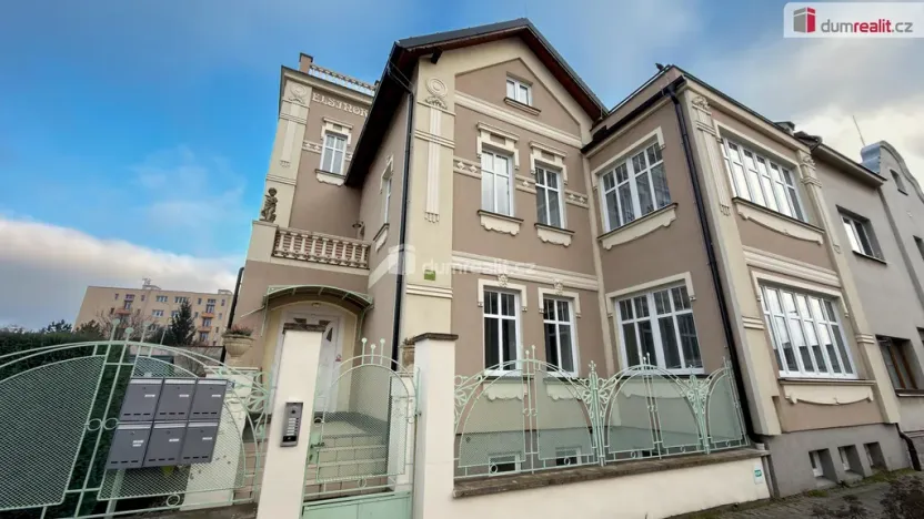 Pronájem bytu 2+kk, Kolín - Kolín V, Ke Hřbitovu, 68 m2