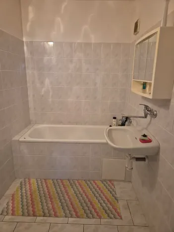 Prodej bytu 3+1, Praha - Bohnice, Dolákova, 70 m2