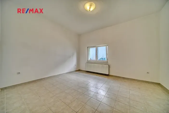 Pronájem bytu 1+kk, Poděbrady, Za Mlékárnou, 28 m2