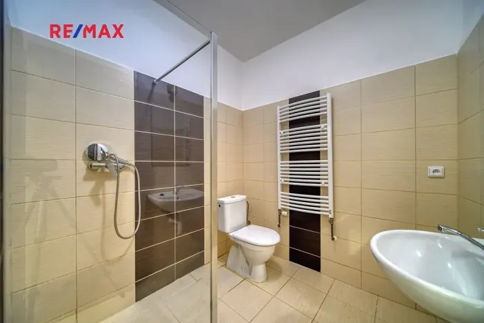 Pronájem bytu 1+kk, Poděbrady, Za Mlékárnou, 28 m2