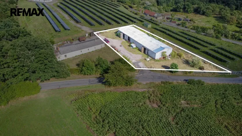 Pronájem skladu, Kouřim, 500 m2