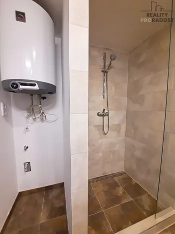 Pronájem bytu 1+kk, Brno, Kytnerova, 34 m2