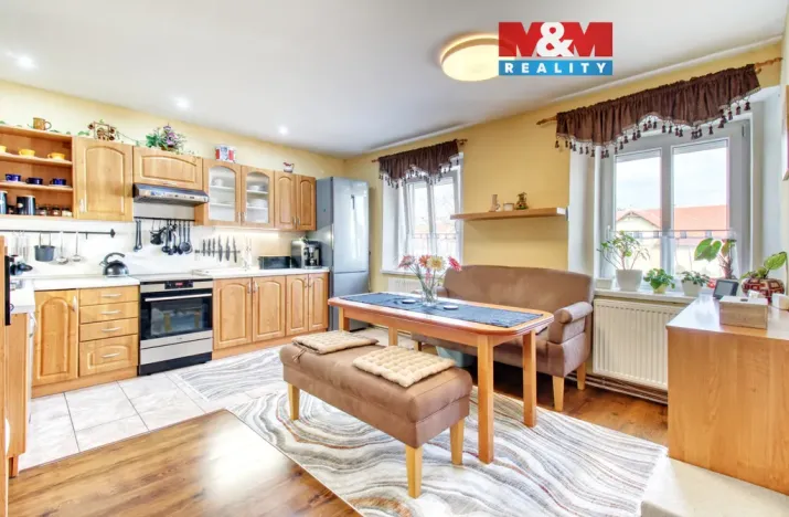 Prodej bytu 2+1, Lom, Československé armády, 76 m2