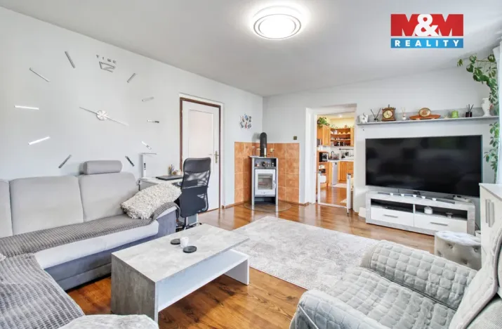 Prodej bytu 2+1, Lom, Československé armády, 76 m2