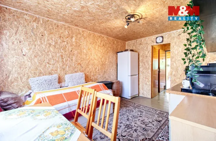 Prodej bytu 2+1, Lom, Československé armády, 76 m2