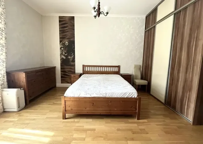 Pronájem bytu 3+kk, Praha - Bubeneč, Puškinovo náměstí, 98 m2