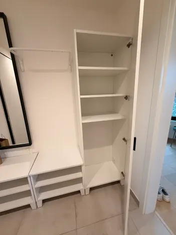 Pronájem bytu 1+kk, Praha - Strašnice, Michelangelova, 37 m2