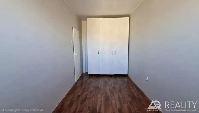 Prodej bytu 3+1, Praha - Vinohrady, náměstí Míru, 62 m2