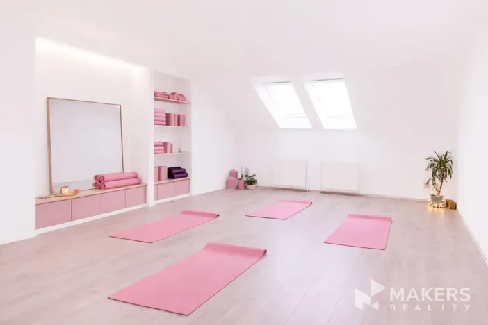 Pronájem obchodního prostoru, Praha - Nové Město, 150 m2