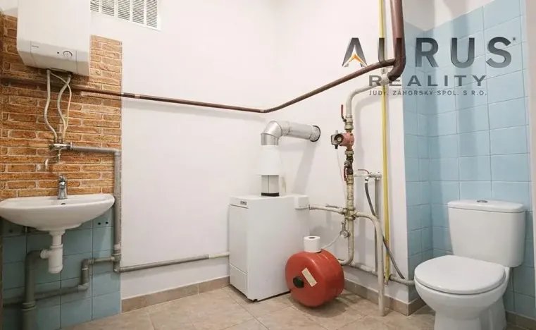 Pronájem obchodního prostoru, Praha - Radotín, Vrážská, 75 m2