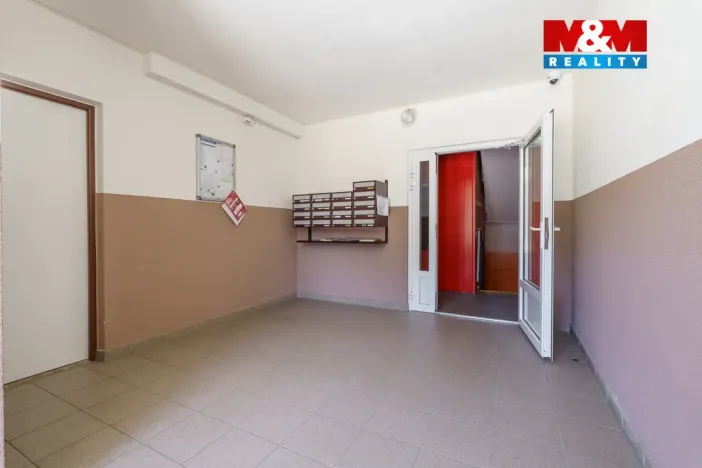 Prodej bytu 3+1, Karlovy Vary - Stará Role, Dvořákova, 83 m2