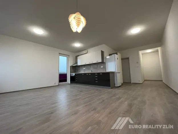 Pronájem bytu 2+kk, Fryšták, Komenského, 58 m2