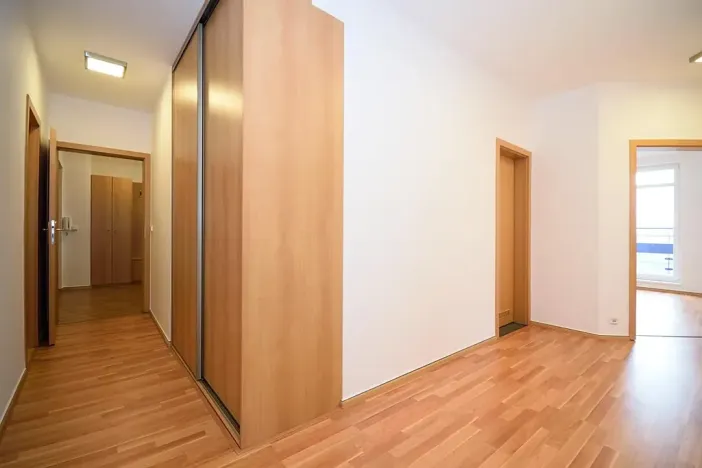 Pronájem bytu 5+kk, Praha - Libeň, Nad Okrouhlíkem, 186 m2