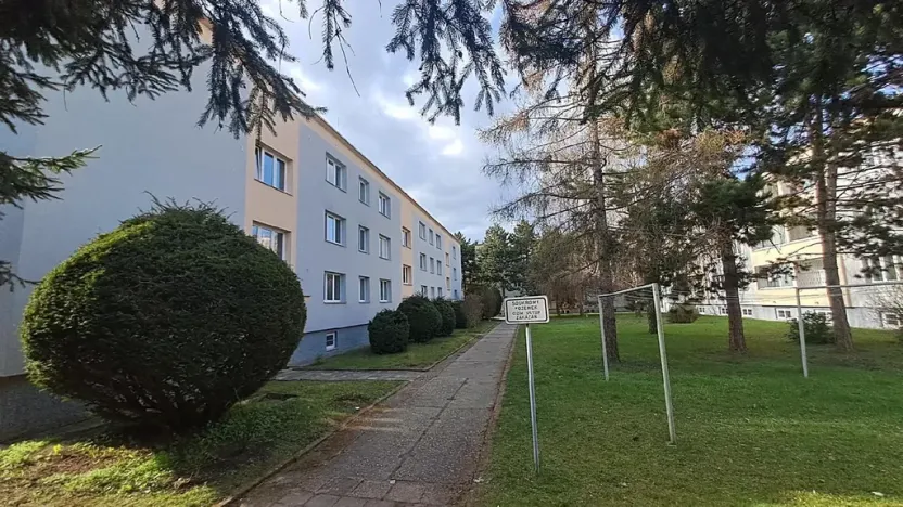 Prodej bytu 2+1, Praha - Čakovice, Vojáčkova, 57 m2