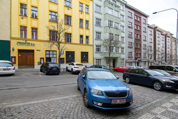 Pronájem obchodního prostoru, Praha - Žižkov, Sudoměřská, 104 m2