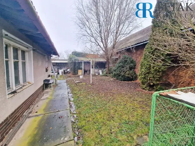 Prodej rodinného domu, Oplocany, 230 m2