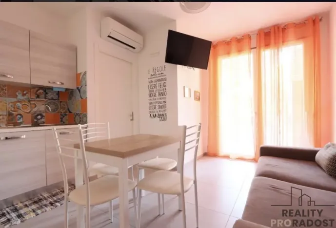 Prodej bytu 2+kk, Via Merano,Alba Adriatica,Itálie, 50 m2